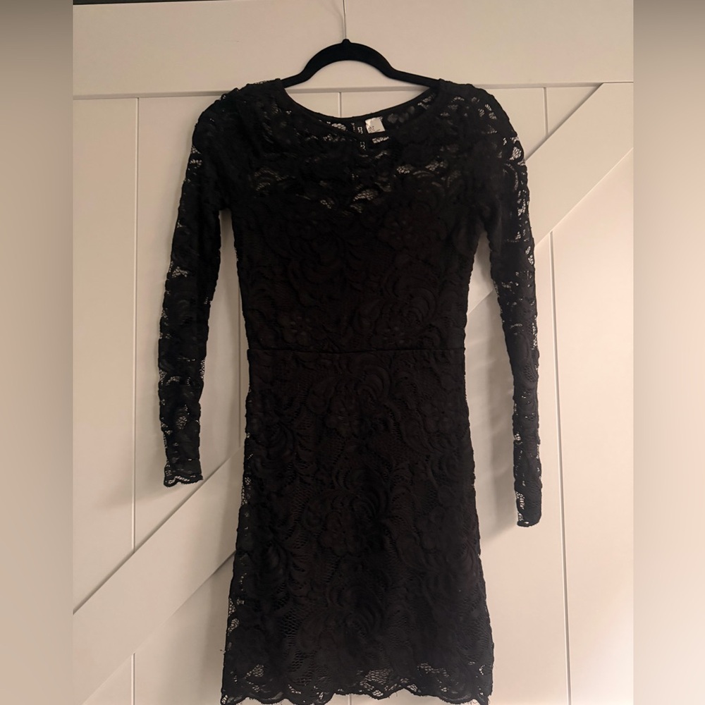 H&M Black Lace Long Sleeve Dress
